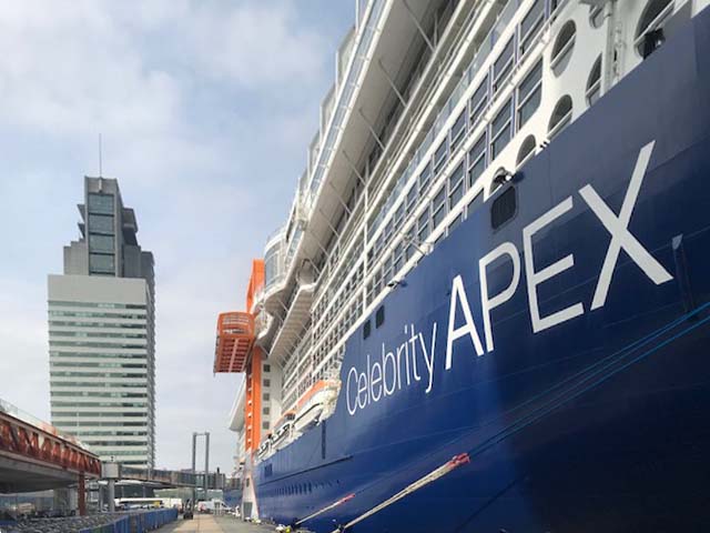 ms Celebrity Apex in Rotterdam